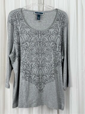Karen Scott Woman 2X Gray Embellished Top Scoop Neck 3/4 Sleeve Plus